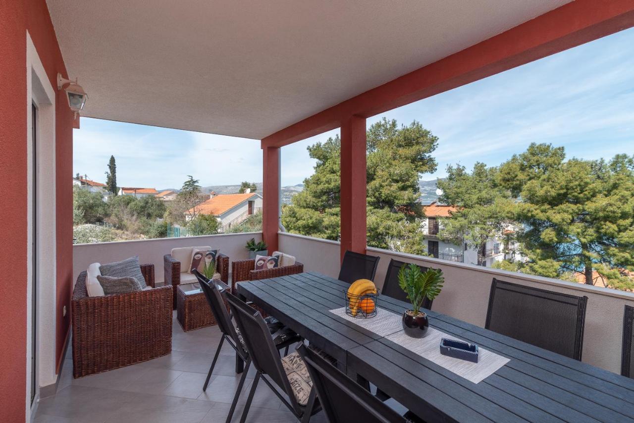 Holiday Villa Nostra Trogir Exteriör bild