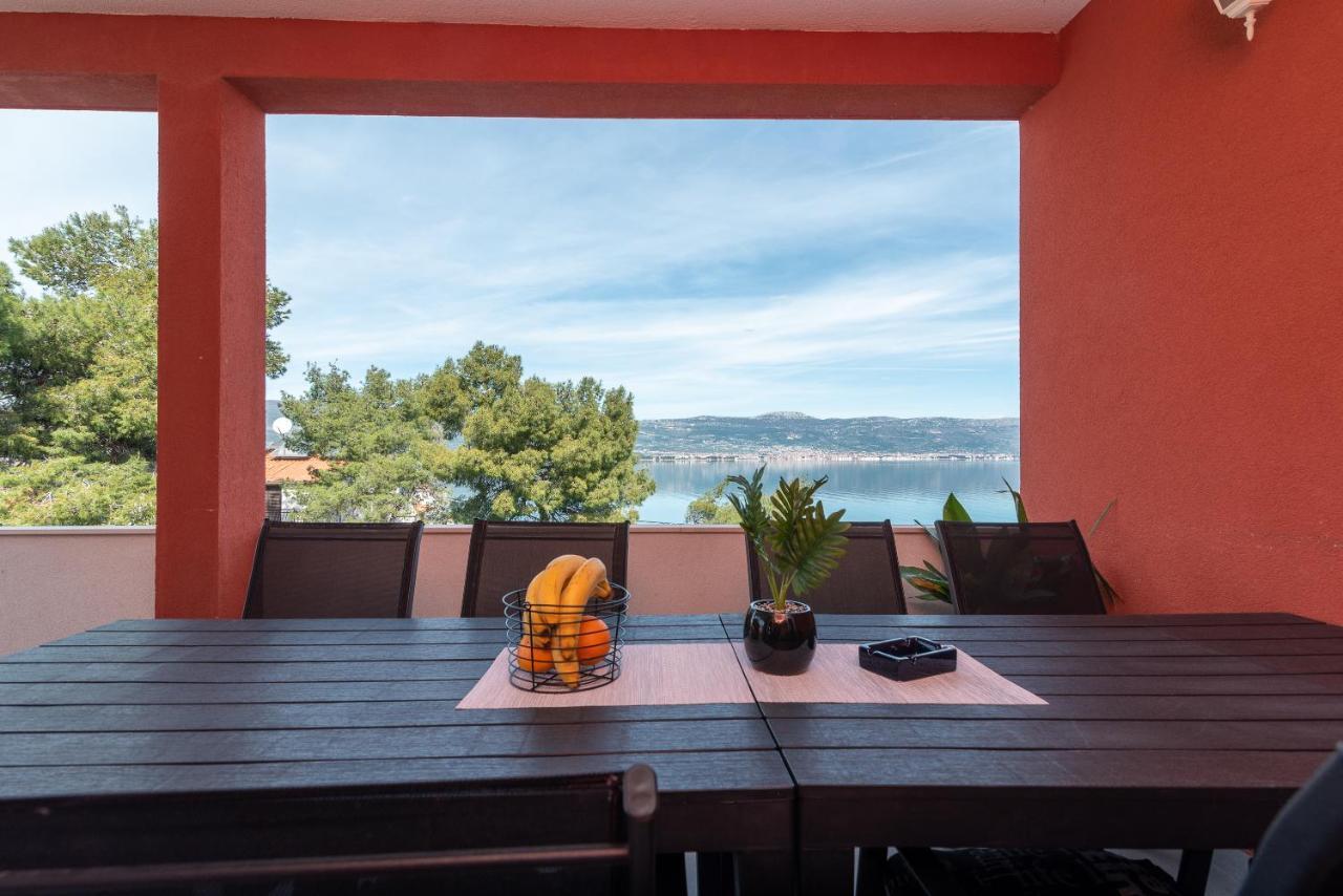Holiday Villa Nostra Trogir Exteriör bild